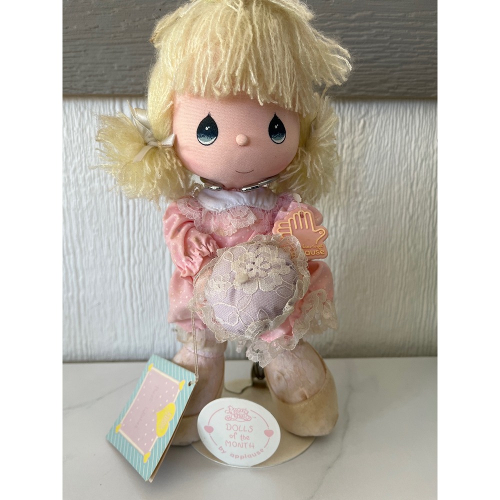 Precious‎ Moments Dolls of the Month Annie by Applause 1989 Doll Pink Dress